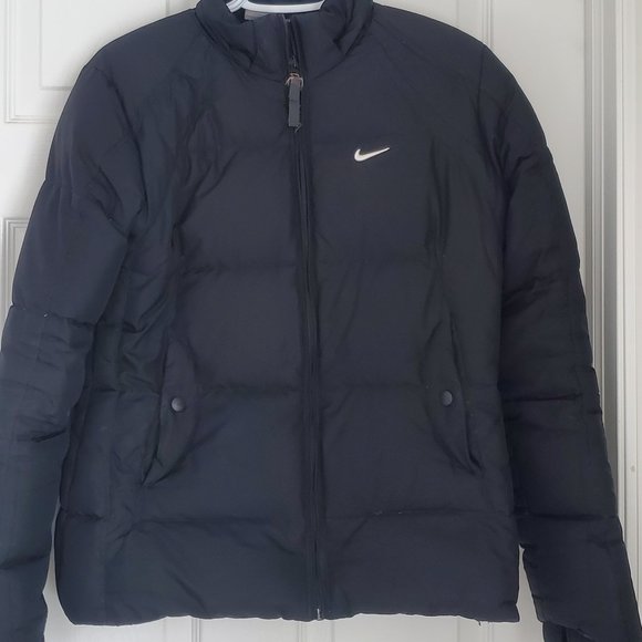 Size Medium - Nike Hip Length Down Jacket - Picture 1 of 5